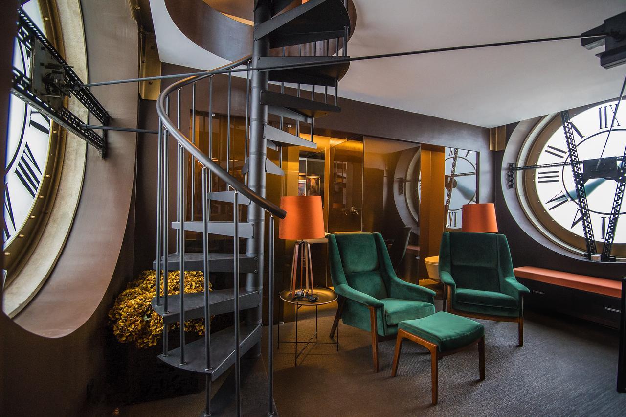 The Clock Tower By Five Stars Apartamento